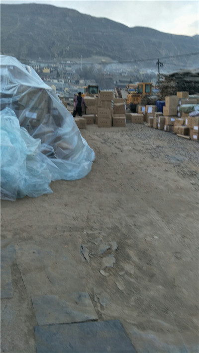 青海學校體育器材以及教學儀器分貨現場 青海學校體育器材以及教學儀器分貨現場