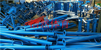 客戶定做的室外健身器材開始組裝 客戶定做的室外健身器材開始組裝